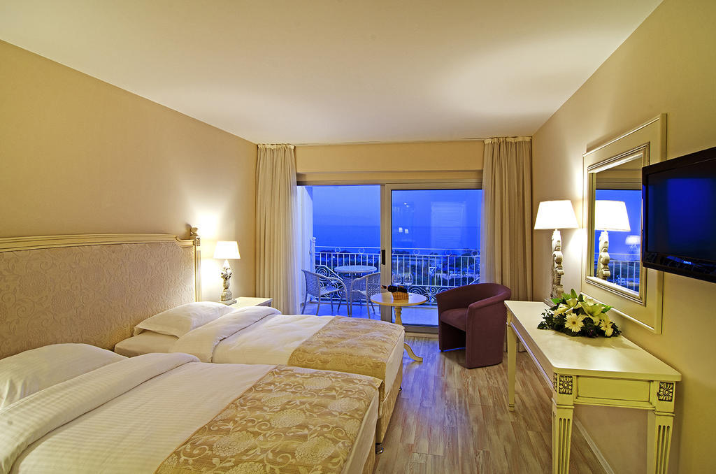 Lavista Boutique Hotel & Spa (Adults Only) Кушадасы Экстерьер фото