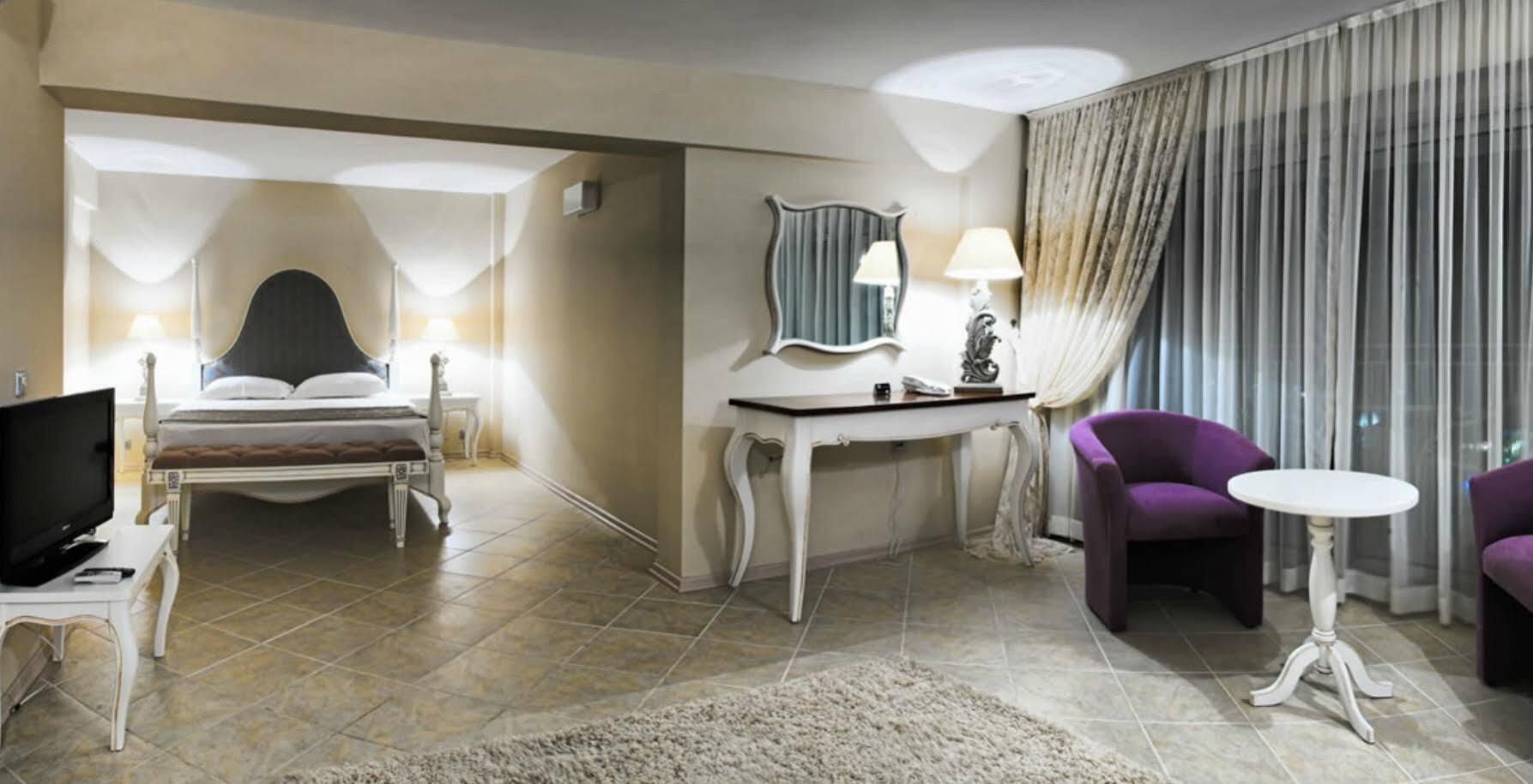 Lavista Boutique Hotel & Spa (Adults Only) Кушадасы Экстерьер фото